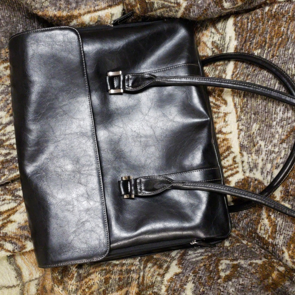 Buxton leather laptop bag